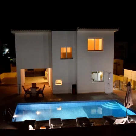 Mare Villa *